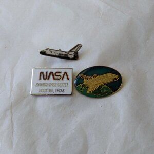 Vintage NASA Space Shuttle Pins Lot of 3 Tie Tacks Hat Lapel Johnson Center